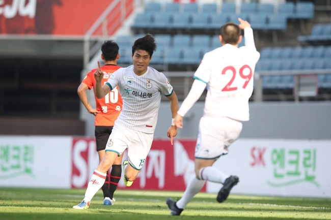 Daejeon Citizen vs Jeju United - Soi Kèo Và Nhận Định Trận Đấu Tại AE88 1 Màn chạm trán giữa Daejeon Citizen vs Jeju United